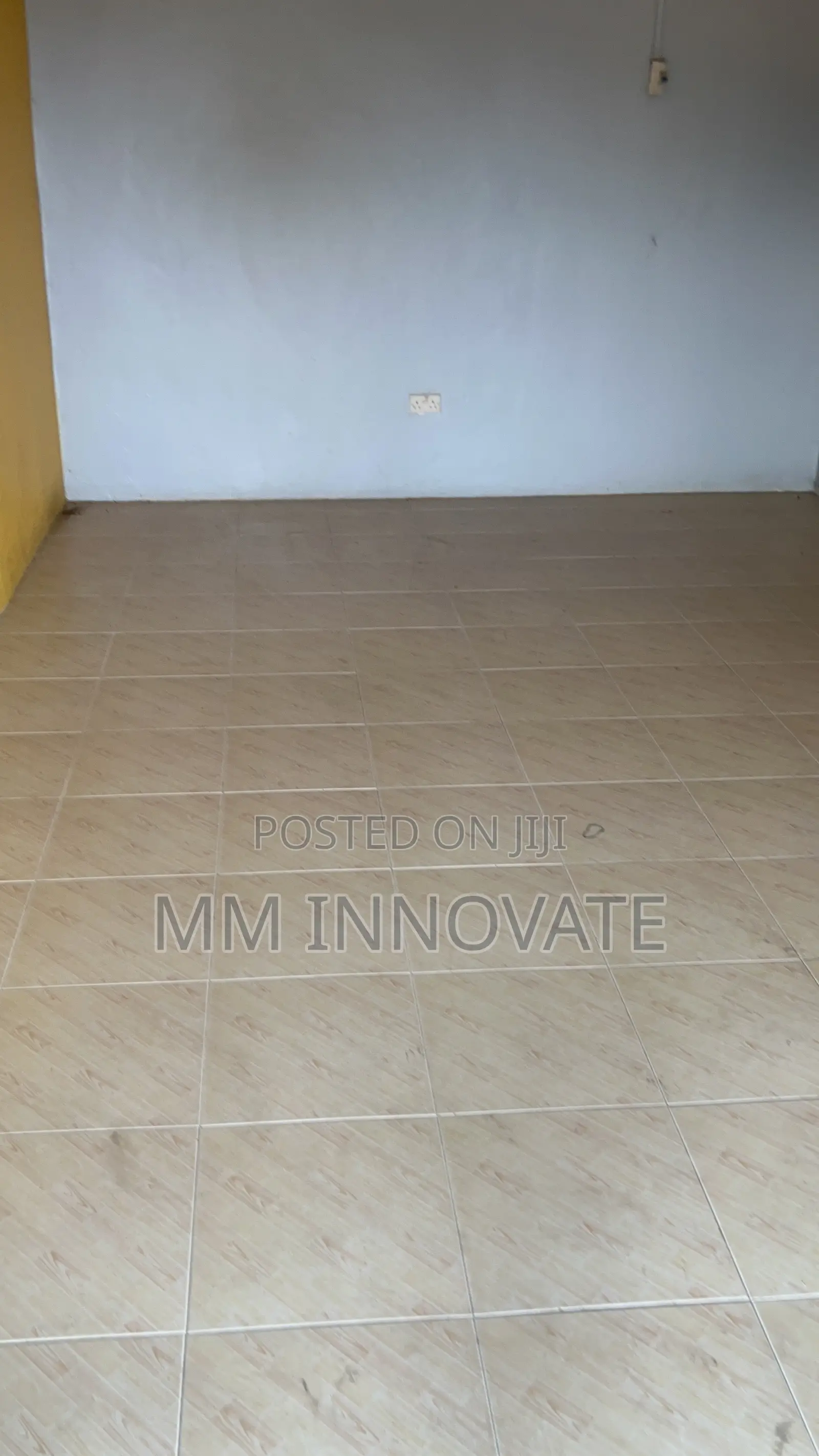 Store / Office for Rent