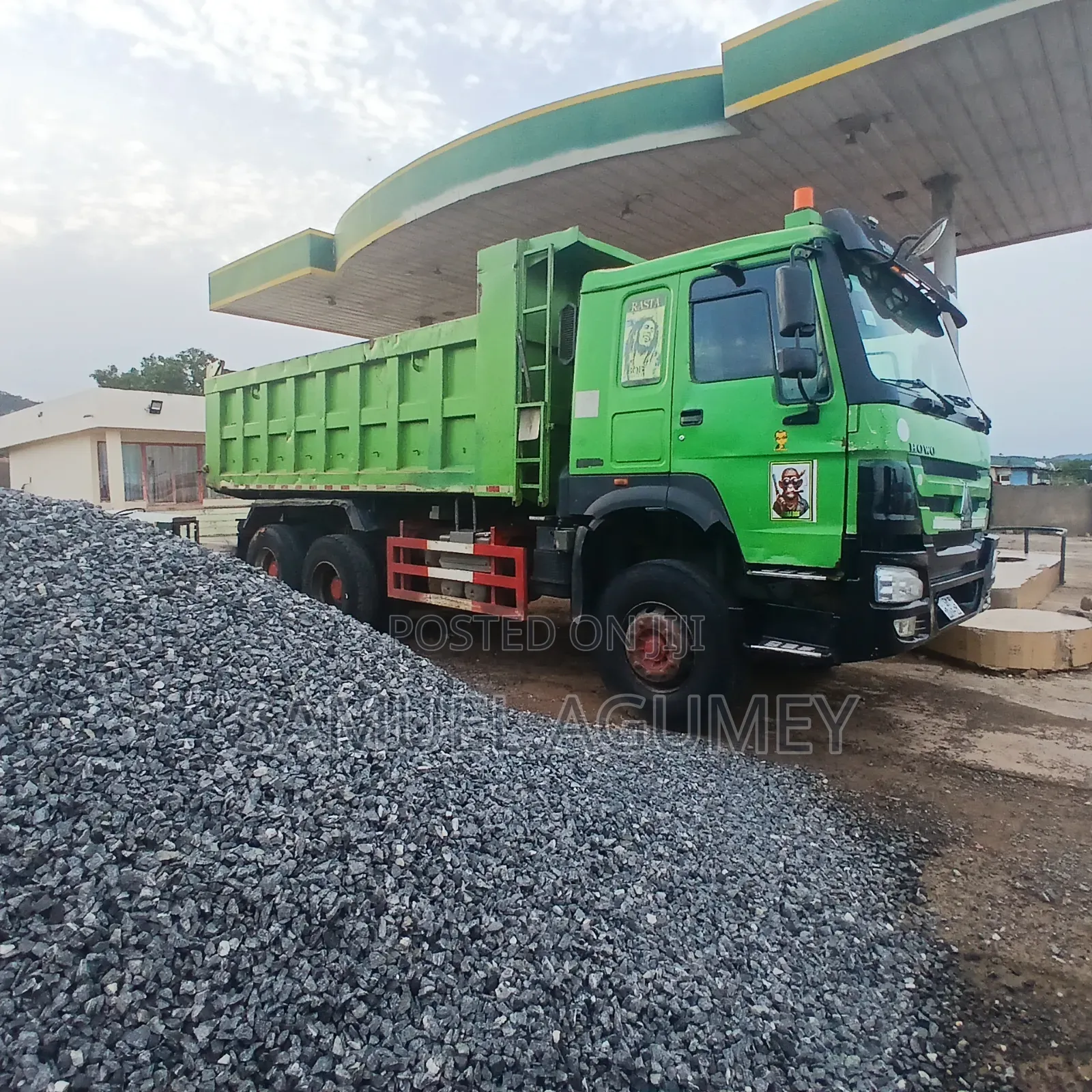 Ttipper Truck