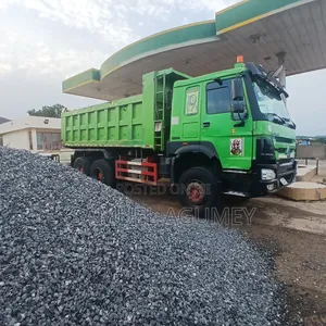 Ttipper Truck