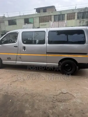 Toyota HiAce 2008 Silver