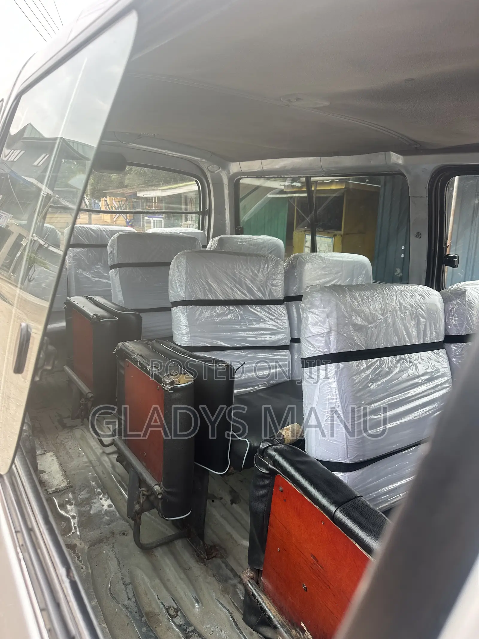 Toyota HiAce 2008 Silver