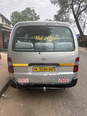 Toyota HiAce 2008 Silver