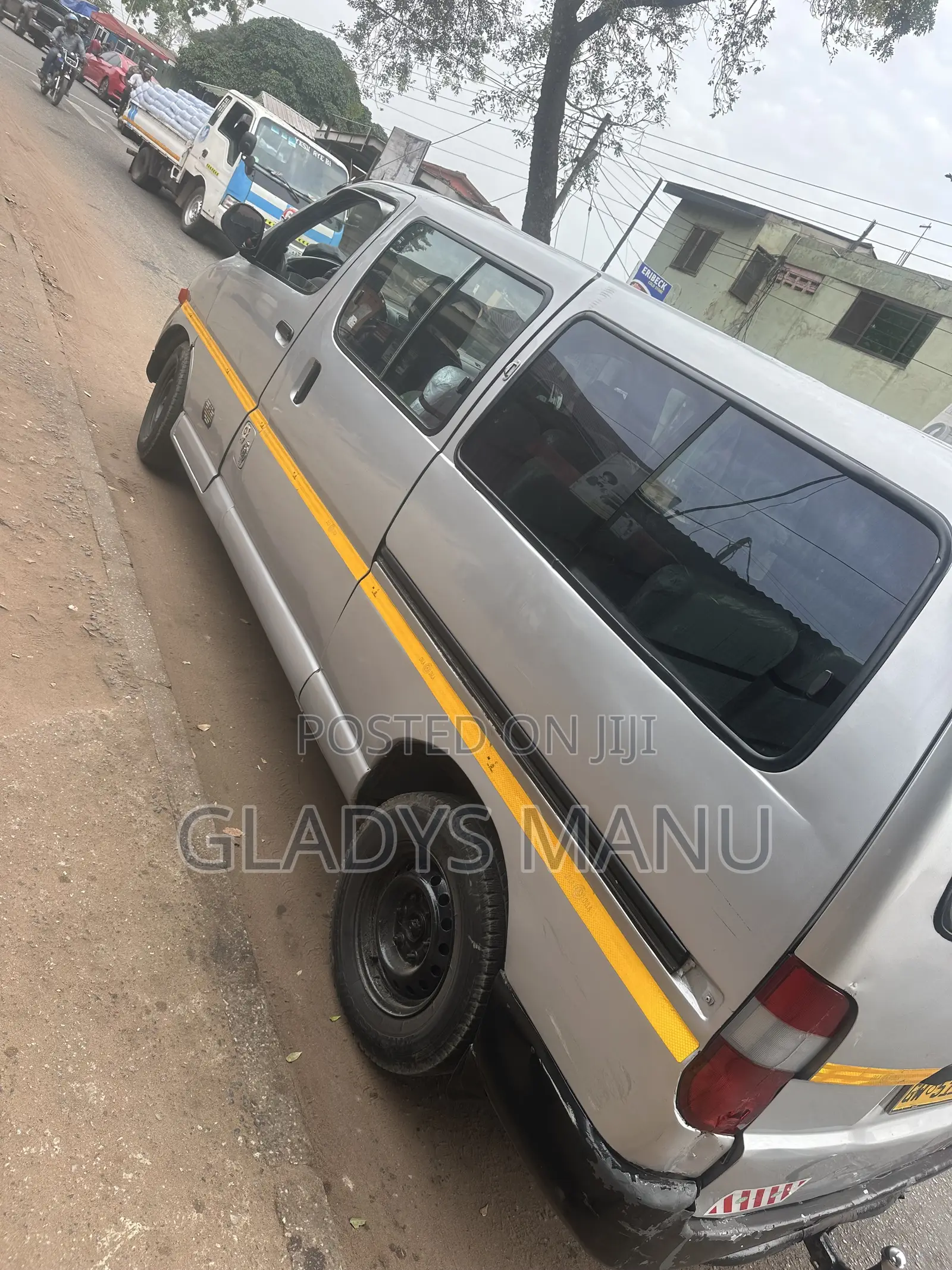 Toyota HiAce 2008 Silver