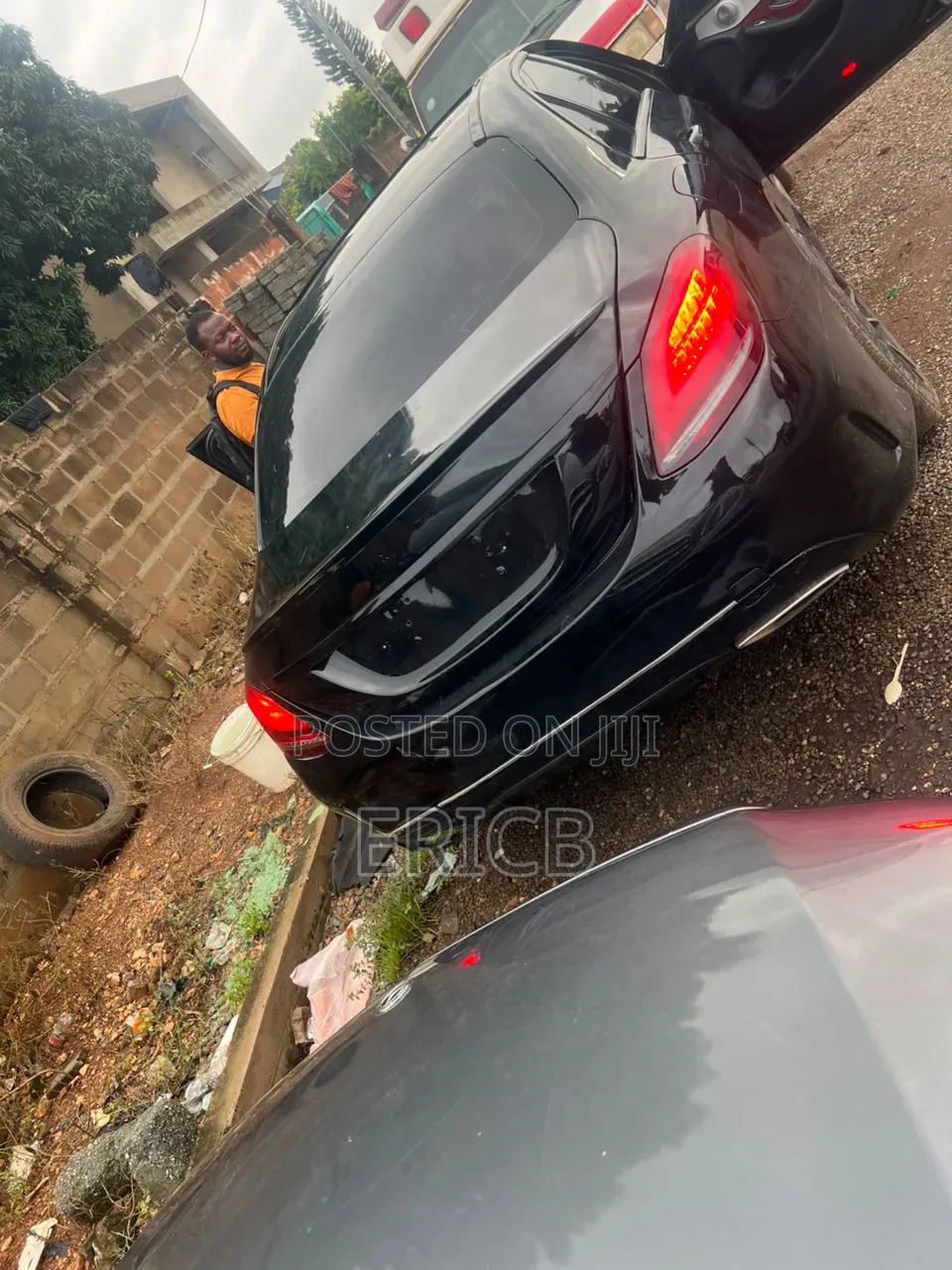 Mercedes-Benz C300 2020 Black