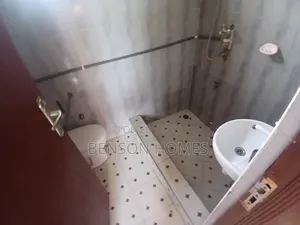 1bdrm Apartment in Cemetery Area for rent