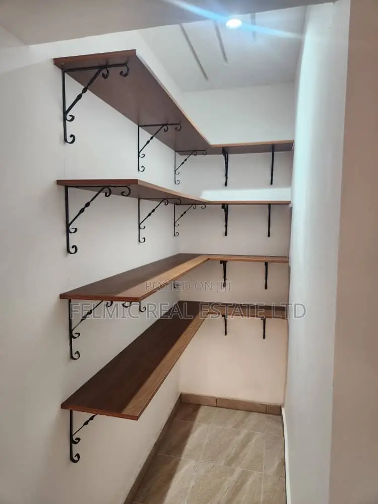 2bdrm Apartment in Felmic Real Estate, Ofankor for rent