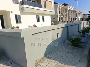 Architects and Builders