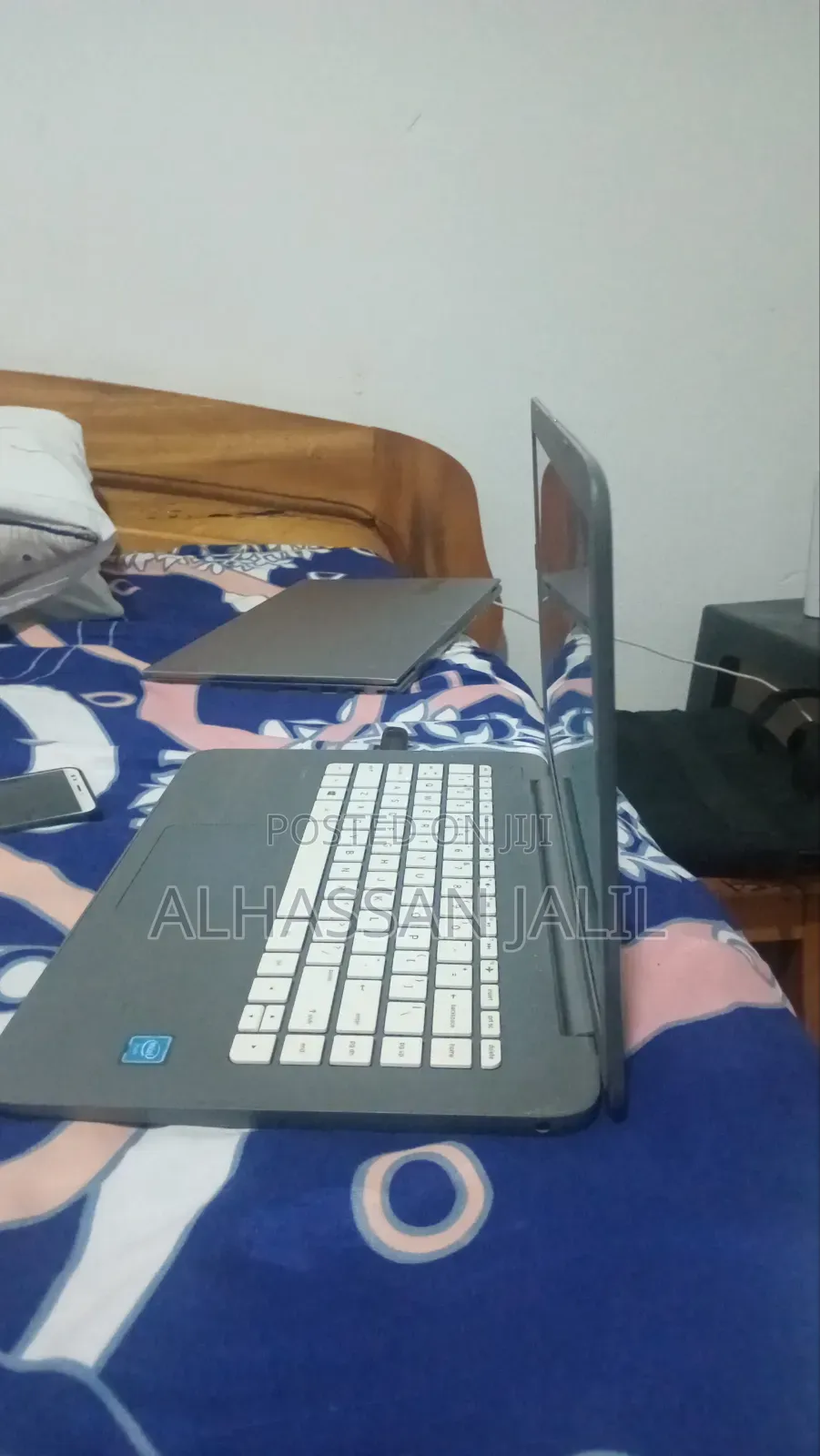 Laptop HP EliteBook 1050 G1 6GB HDD+SSD 40GB