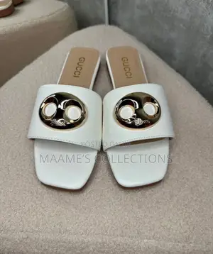 Women Gucci Blondie Flat Sandals / Sippers ( It Comes With a Box)