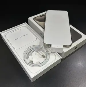 New Apple iPhone 15 Pro Max 512 GB Silver