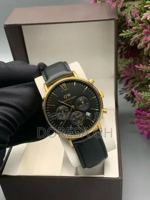 Daniel Wellington Chronograph Watch–Designer Watch for Men and Women