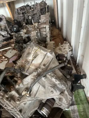 Toyota Corolla. 09 Gearbox