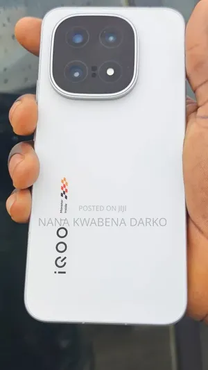 Vivo iQOO 15 512 GB