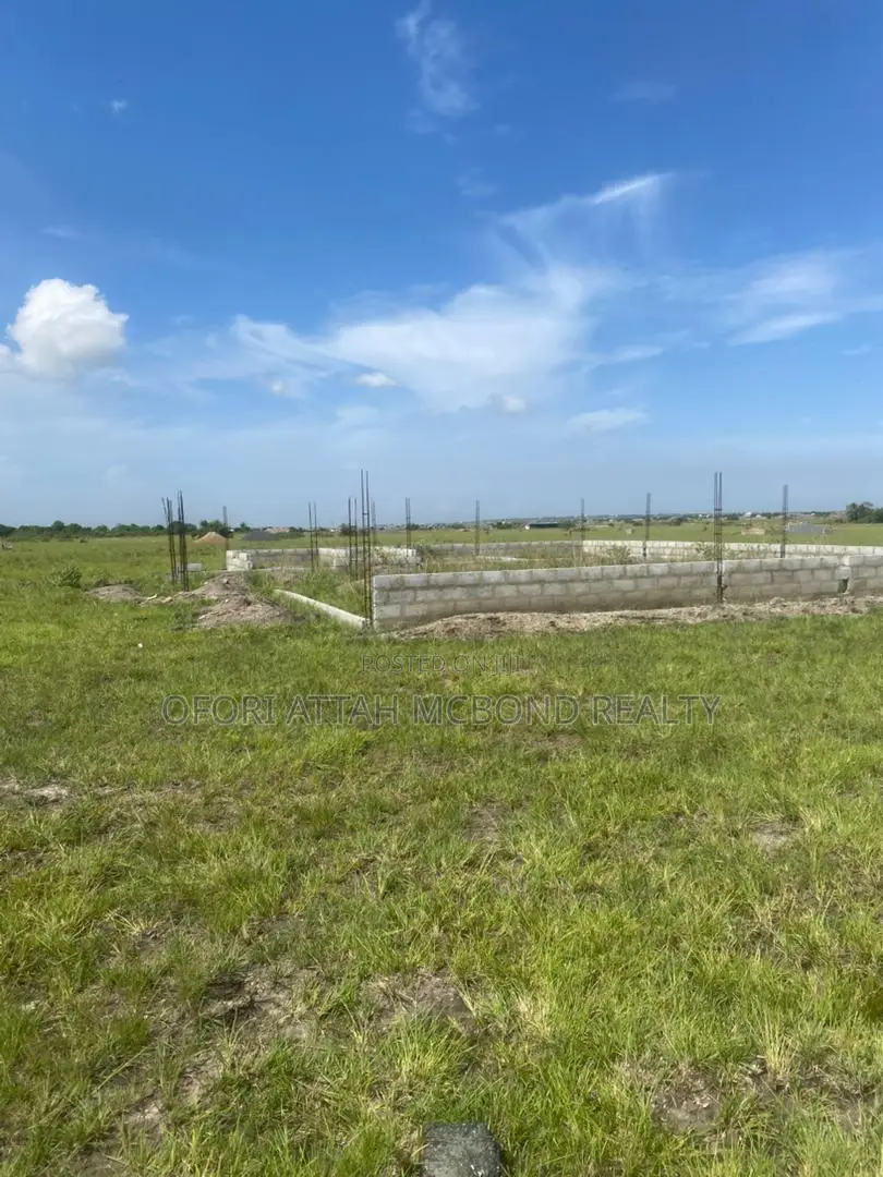 Secure Genuine Plots = (Prampram- Airport City) Lands 4 Sale !