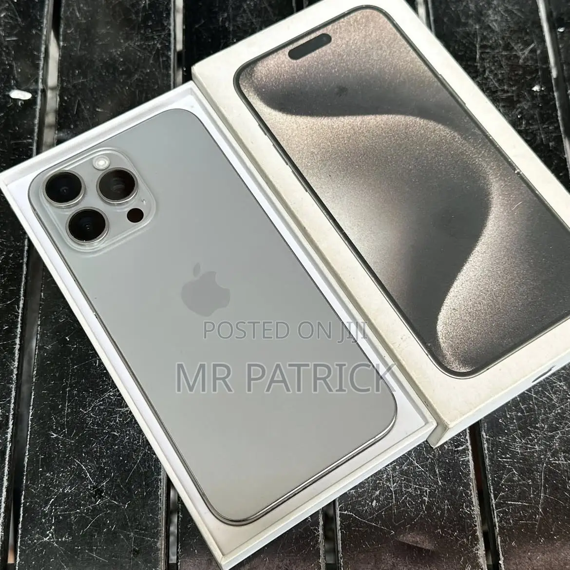 Apple iPhone 15 Pro Max 256 GB Silver