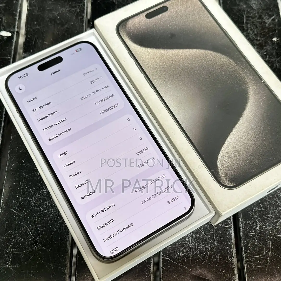 Apple iPhone 15 Pro Max 256 GB Silver