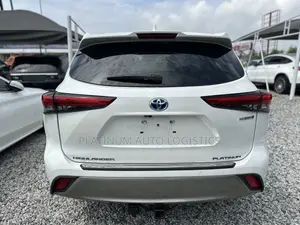Toyota Highlander Platinum 2022 White