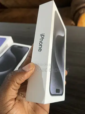 New Apple iPhone 15 Pro 128 GB Black