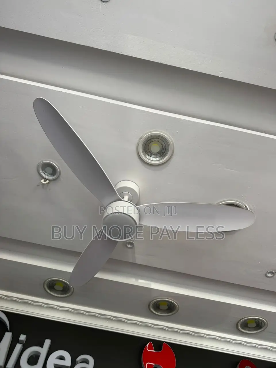 3-blade Ceiling Fan With An Integrated Led Light