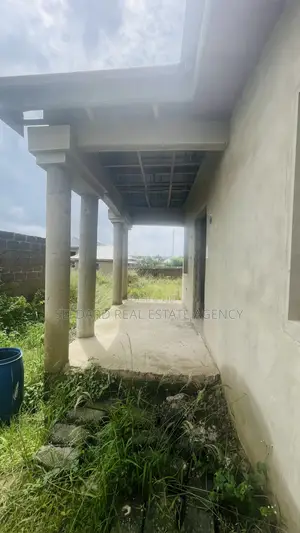 3bdrm House in Sefdard Properties, Ablekuma for sale