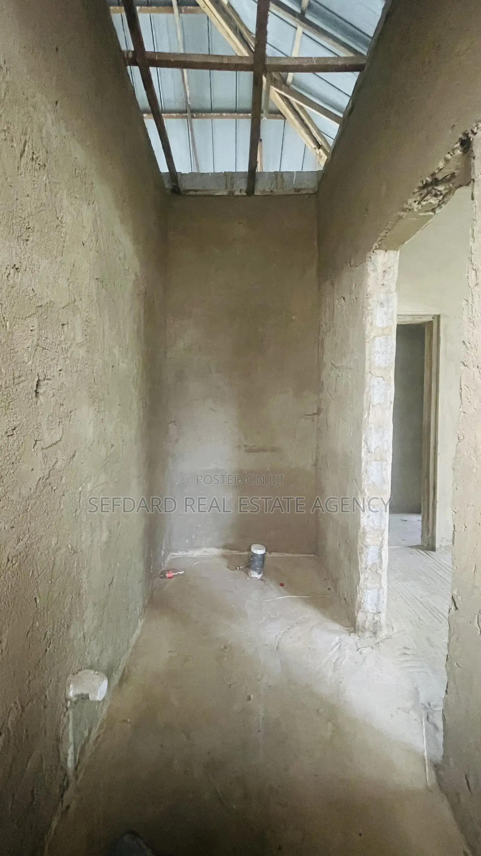 3bdrm House in Sefdard Properties, Ablekuma for sale
