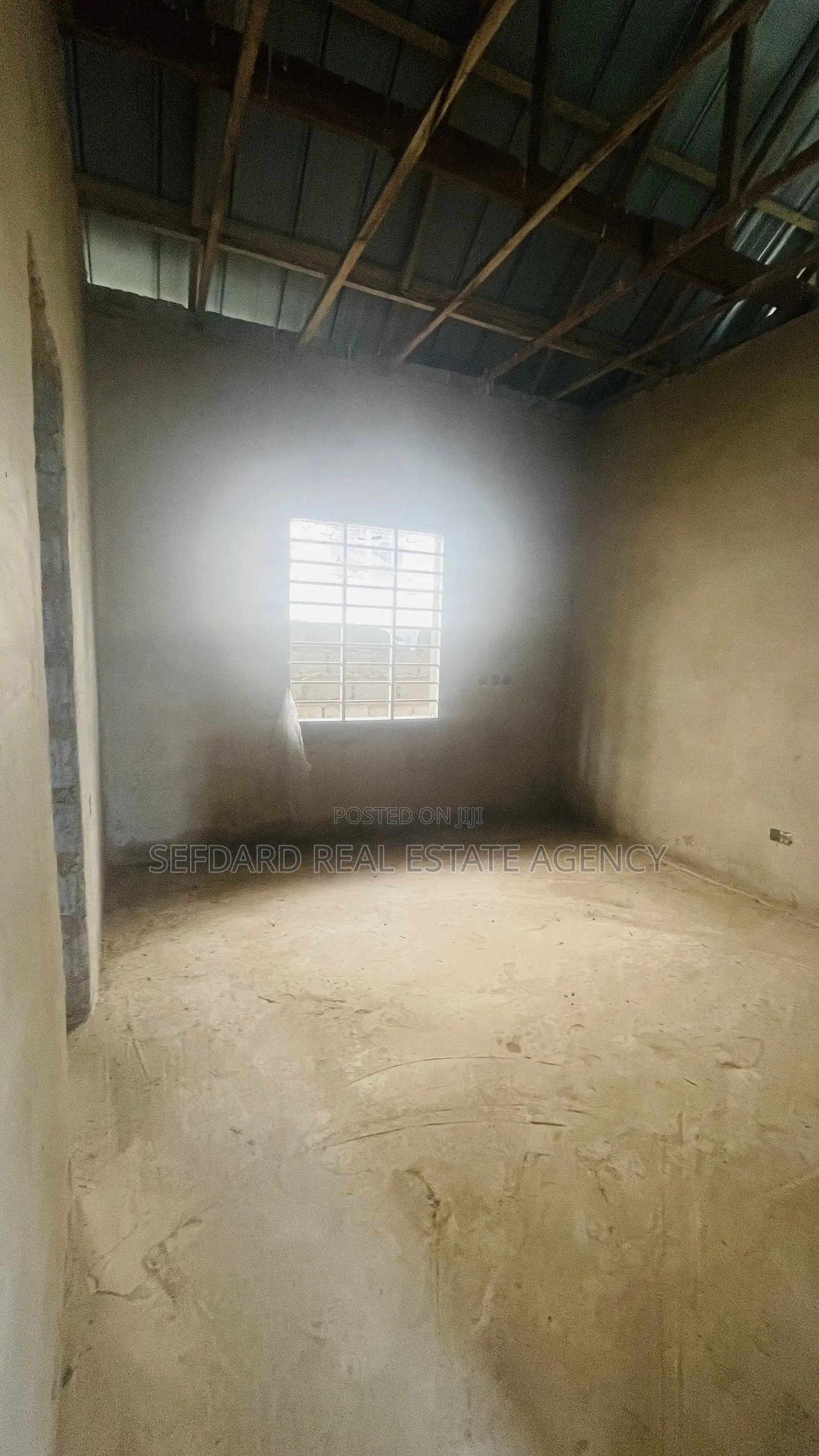 3bdrm House in Sefdard Properties, Ablekuma for sale