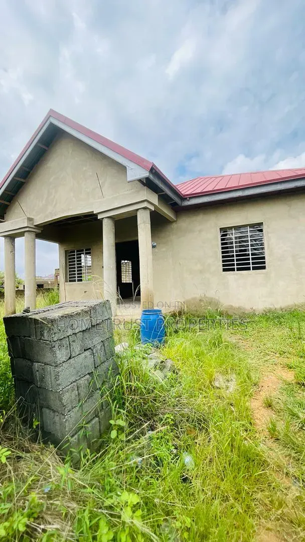 3bdrm House in Ablekuma Ga Odumase, Pentecost for sale