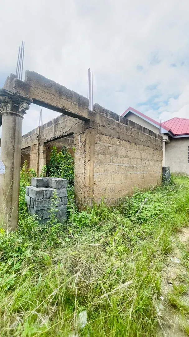 3bdrm House in Ablekuma Ga Odumase, Pentecost for sale