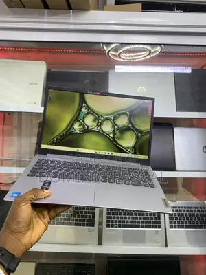 Laptop Lenovo IdeaPad 1 8GB Intel SSD 256GB