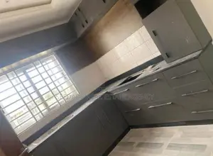 3bdrm House in Sefdard Properties, Amasaman for sale