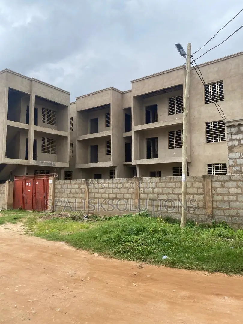 9bdrm Apartment in Dome for sale