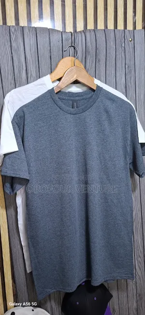 Gildan Adult Unisex T-Shirts.  Gildan Adult Unisex. Uurrttoopp123