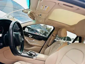 Mercedes-Benz GLC-Class 2016 Blue