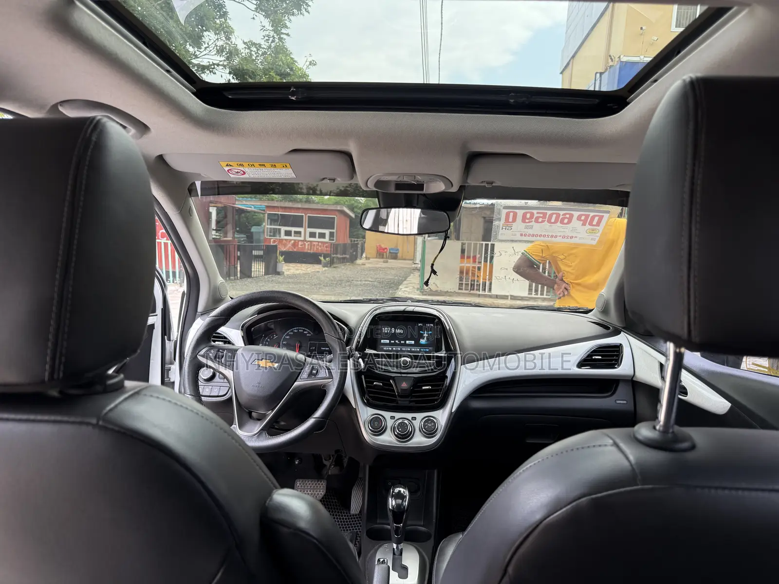 Chevrolet Spark LT w/2LT CVT 2017 White