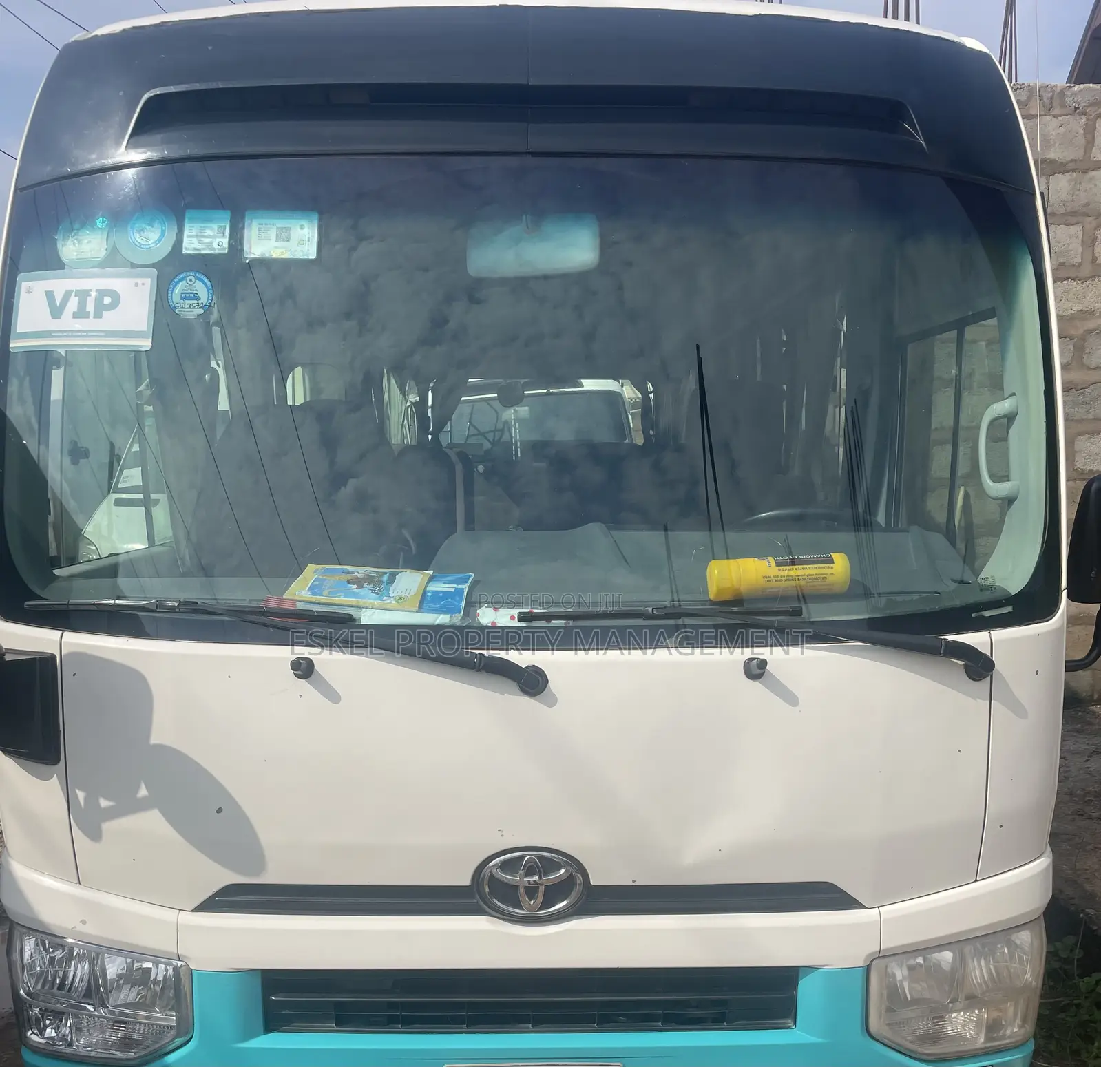 Coaster Bus