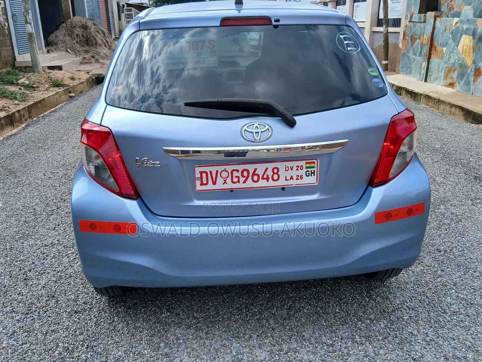 Toyota Vitz 1.0 FWD 3dr 2013 Blue