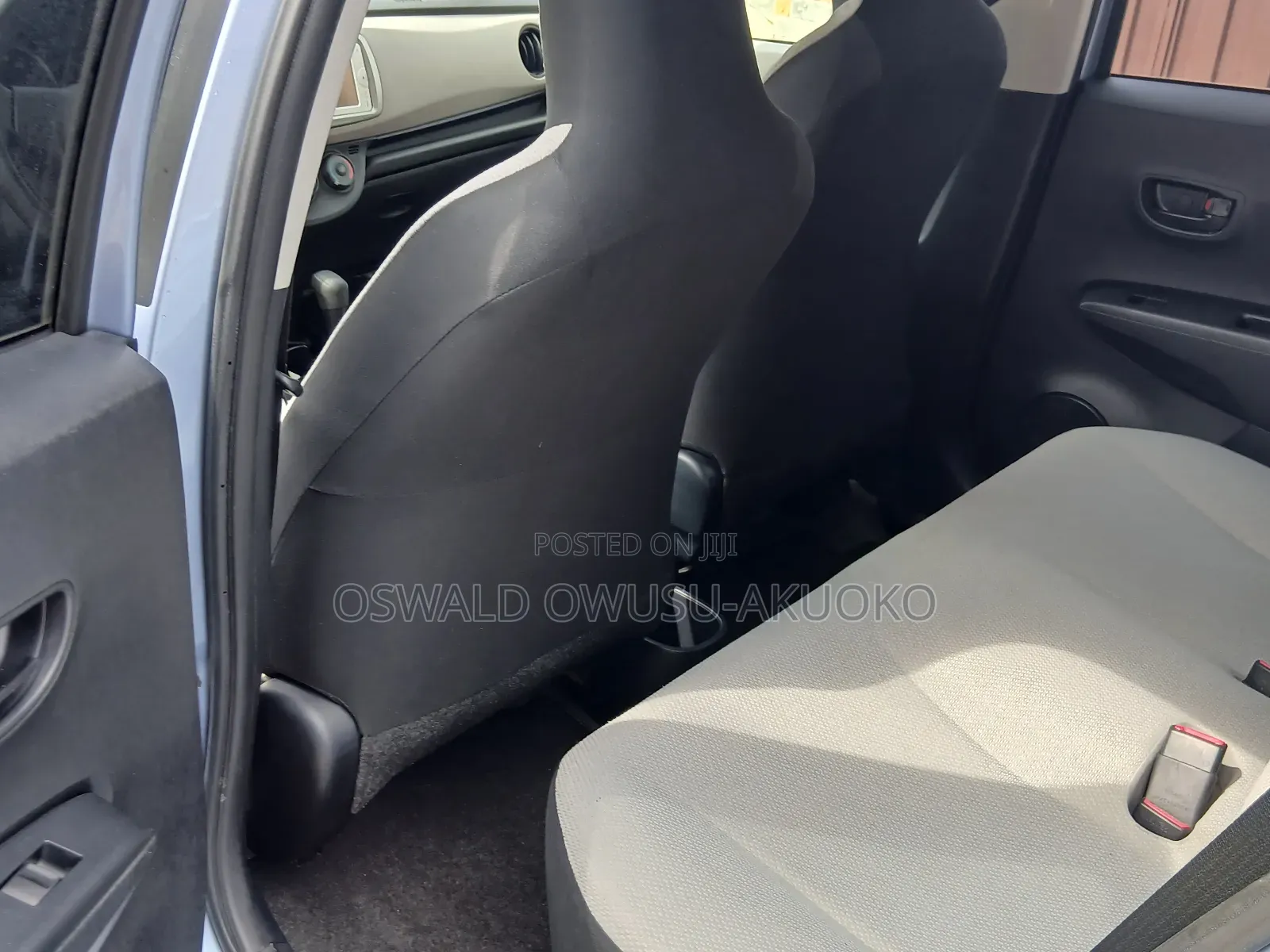 Toyota Vitz 1.0 FWD 3dr 2013 Blue