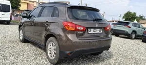 Mitsubishi Outlander SE 4dr SUV (2.4L 4cyl CVT) 2015 Brown
