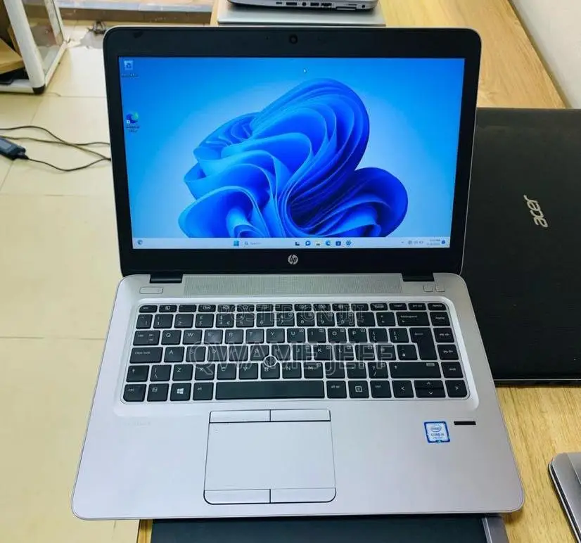 Laptop HP EliteBook 840 G3 8GB Intel Core i5 HDD+SSD 256GB