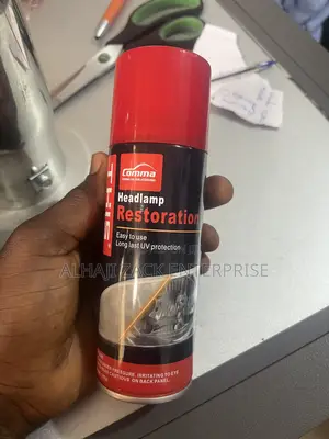 Headlight Cleaner / Restoration Spray