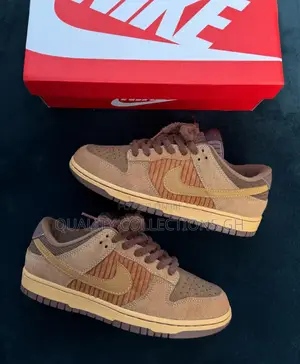 Nike Dunk Low Premium Light British