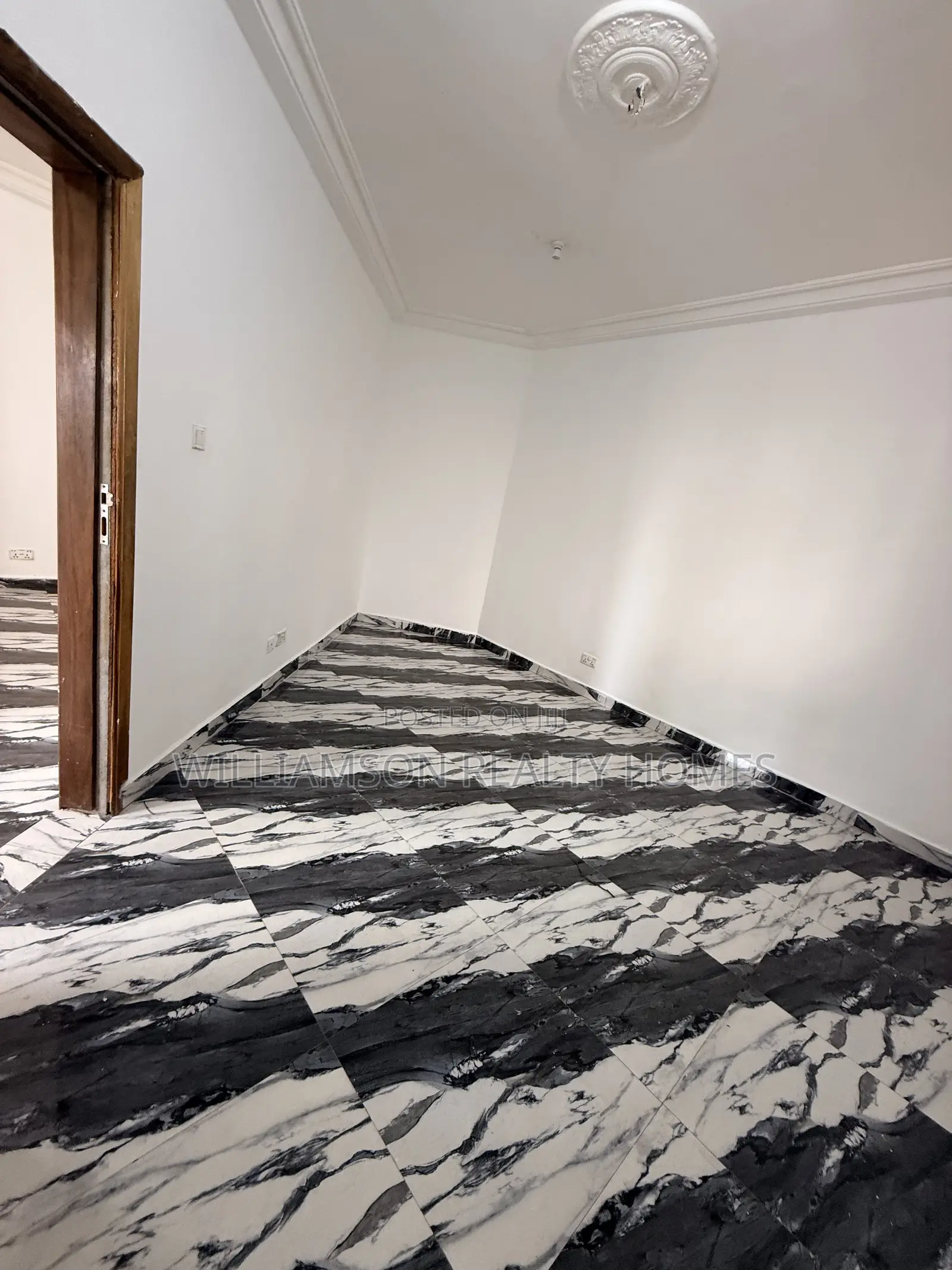 1bdrm Apartment in Hfc Estate Area, Spintex for rent