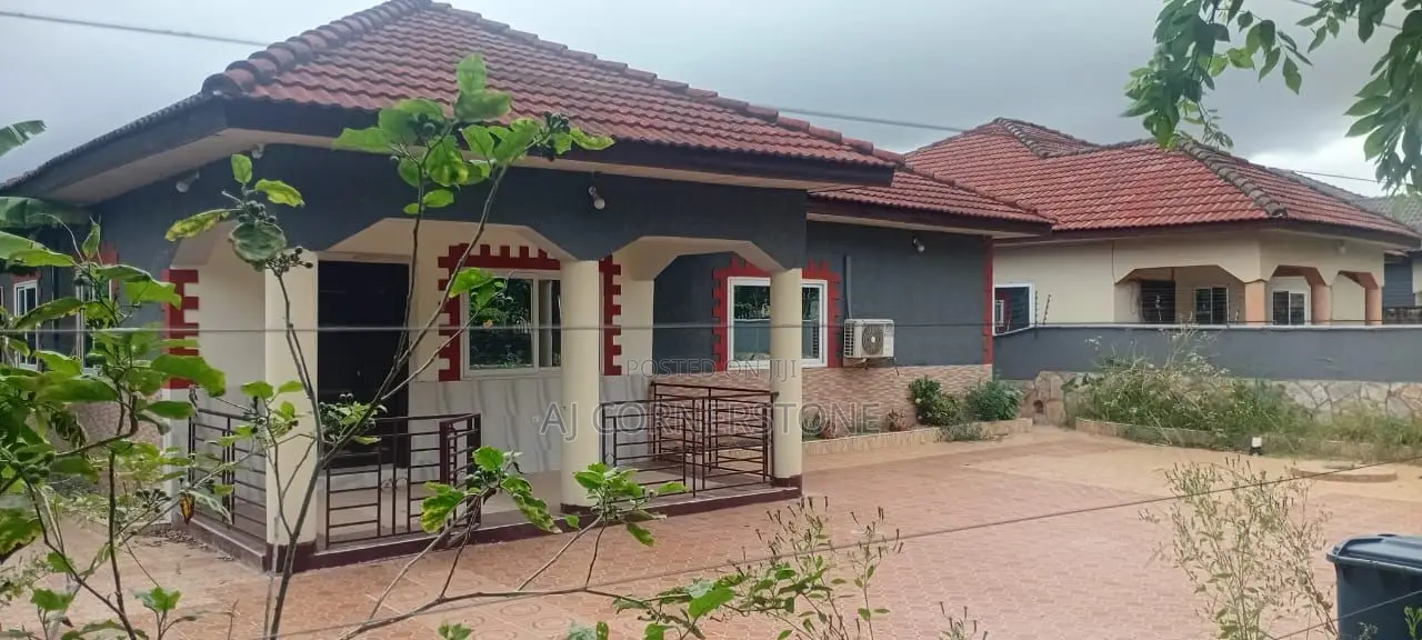 3bdrm House in Amasaman for rent
