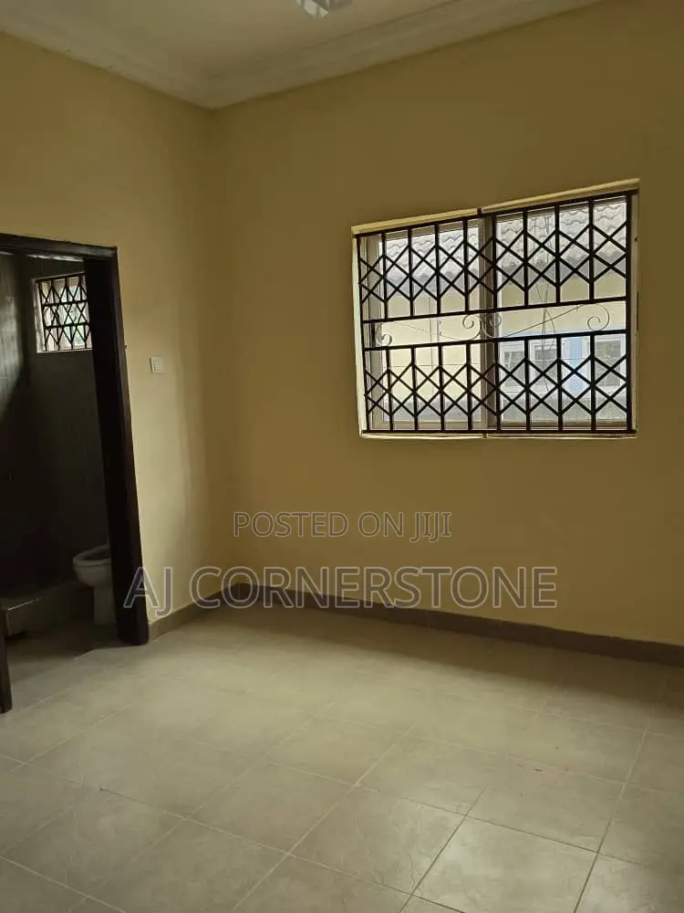 3bdrm House in Amasaman for rent