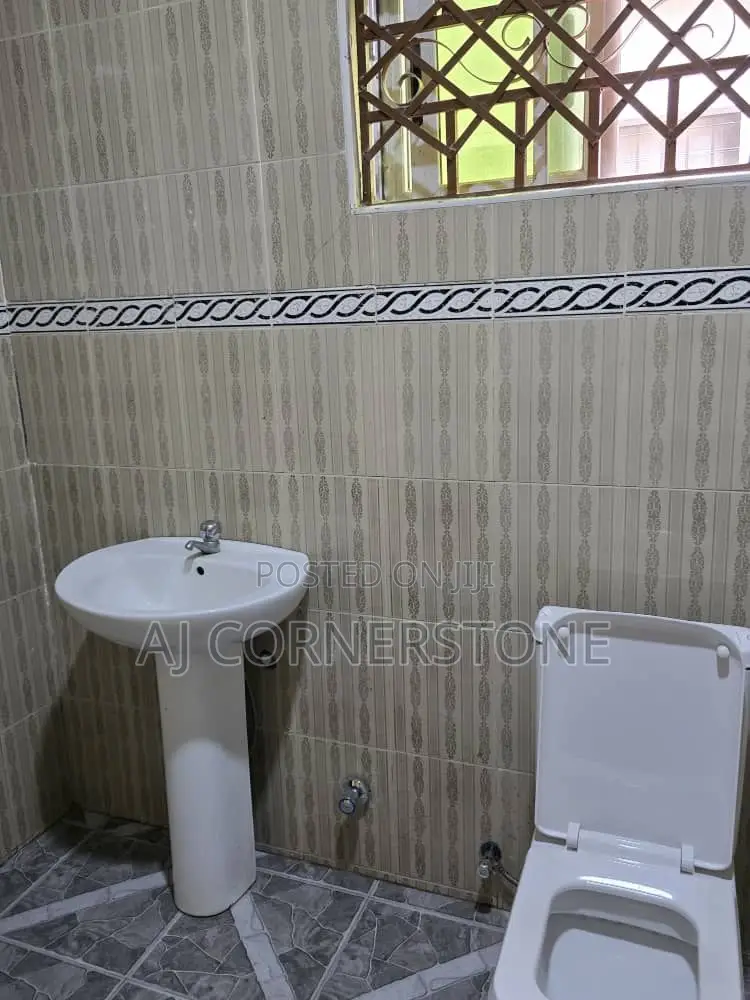 3bdrm House in Amasaman for rent