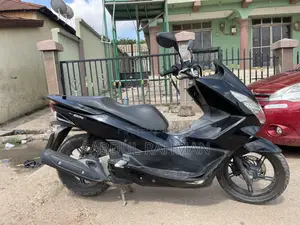 Honda 2020 Black