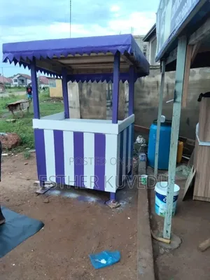 Container With Wheels