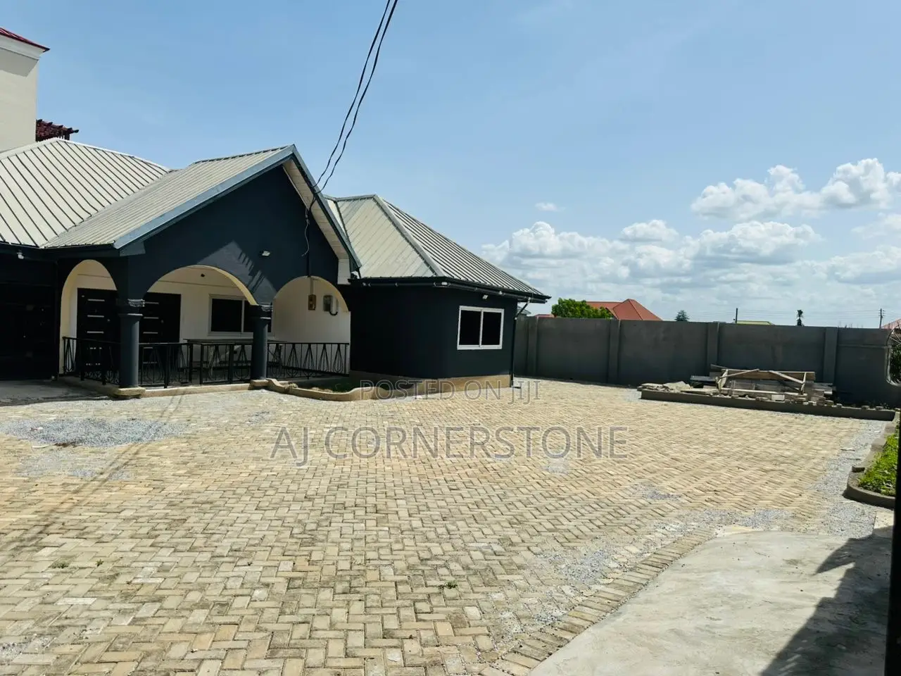 3bdrm House in Amasaman for rent