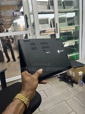 Laptop Lenovo ThinkPad L13 Yoga 8GB Intel Core i5 SSD 256GB