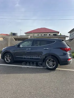 Hyundai Santa Fe SE AWD 2018 Gray